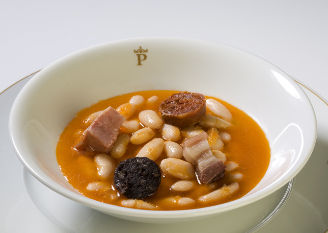 Fabada asturiana Parador de Cangas de Onís Fabada asturiana Parador de Cangas de Onís